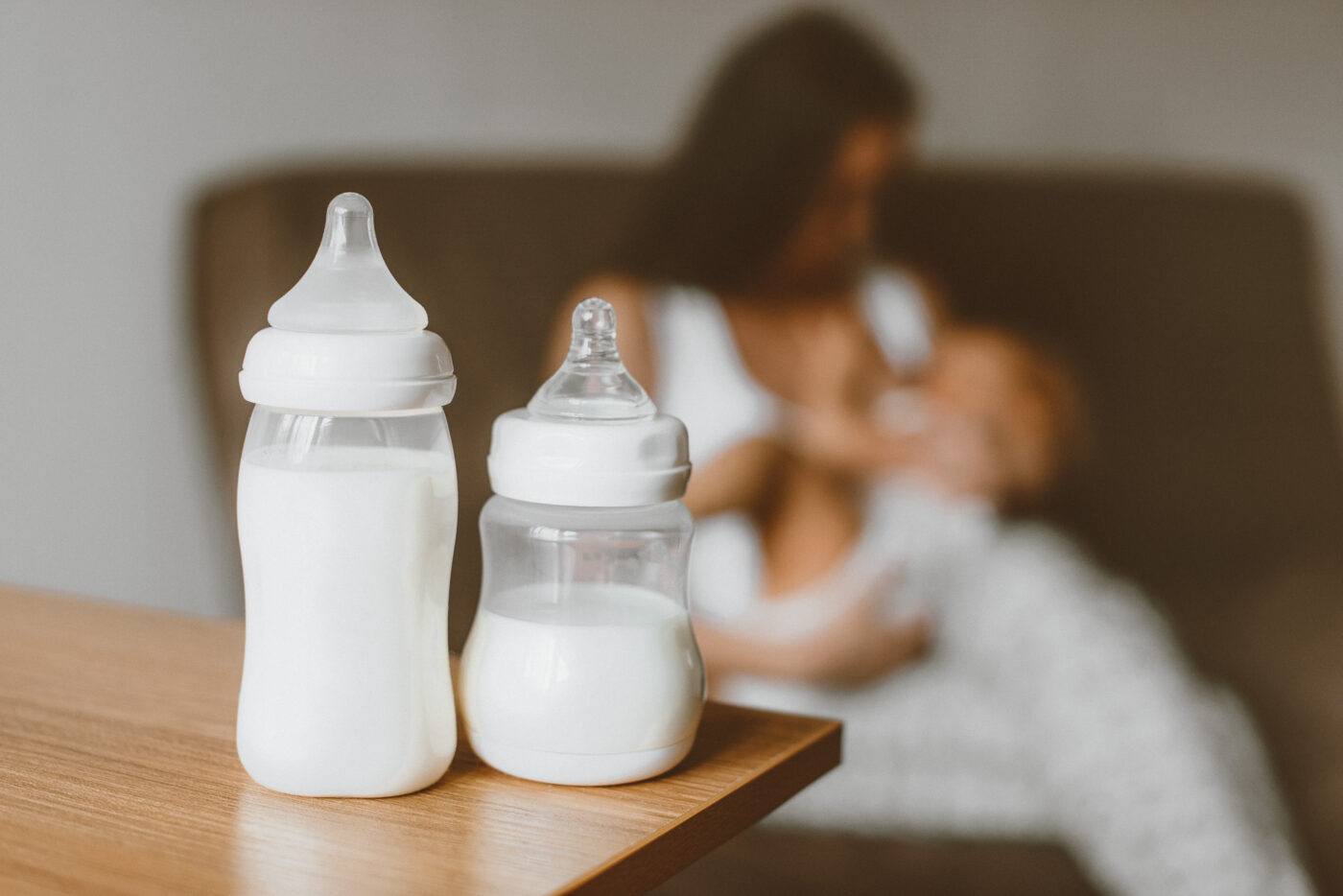 If you are a breastfeeding mom who plans to go back to work following your maternity leave, it is important to practice using bottles beginning around 3-4 weeks old. Selecting a bottle with the appropriate flow will also be important to help maintain the breastfeeding relationship.
